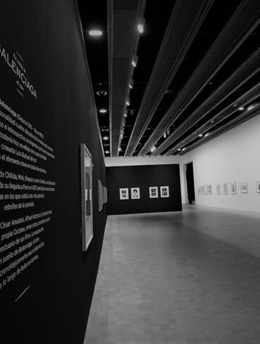 UN SUEÑO DE BALENCIAGA, EL CINE - Exposiciones